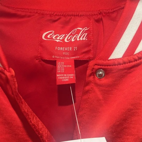 Sold out Coca Cola Souvenir Plus Size Jacket ❤️ - Picture 4 of 6